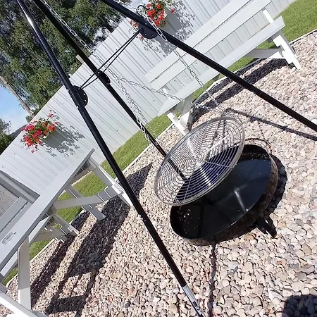 Prázdninový dům Caloroczny Osrodek Wypoczynkowy Comfort House *