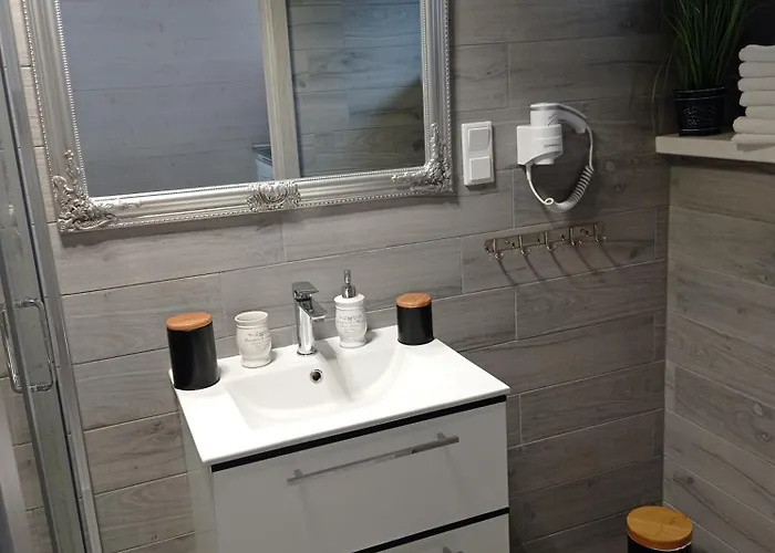 Caloroczny Osrodek Wypoczynkowy Comfort House