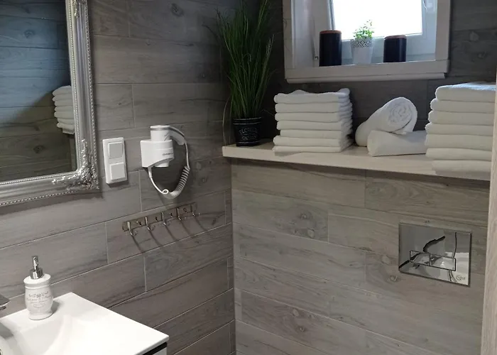 Caloroczny Osrodek Wypoczynkowy Comfort House Casa vacanze *